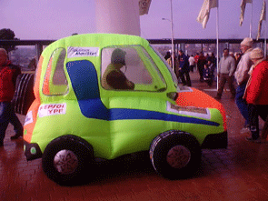 auto hichable con movimiento