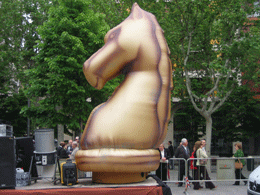 caballo hinchable