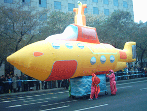 submarino hinchable-de-12-m.-en-carro