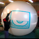 esfera hinchable con vinilo